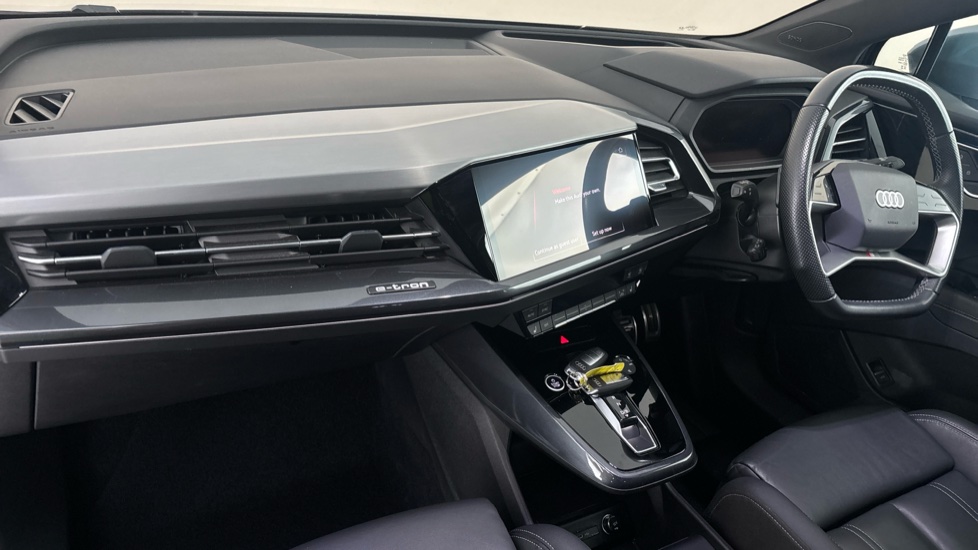 AUDI Q4 Image 10