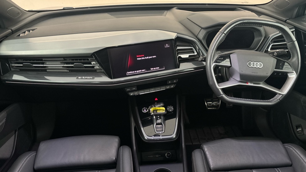 AUDI Q4 Image 11
