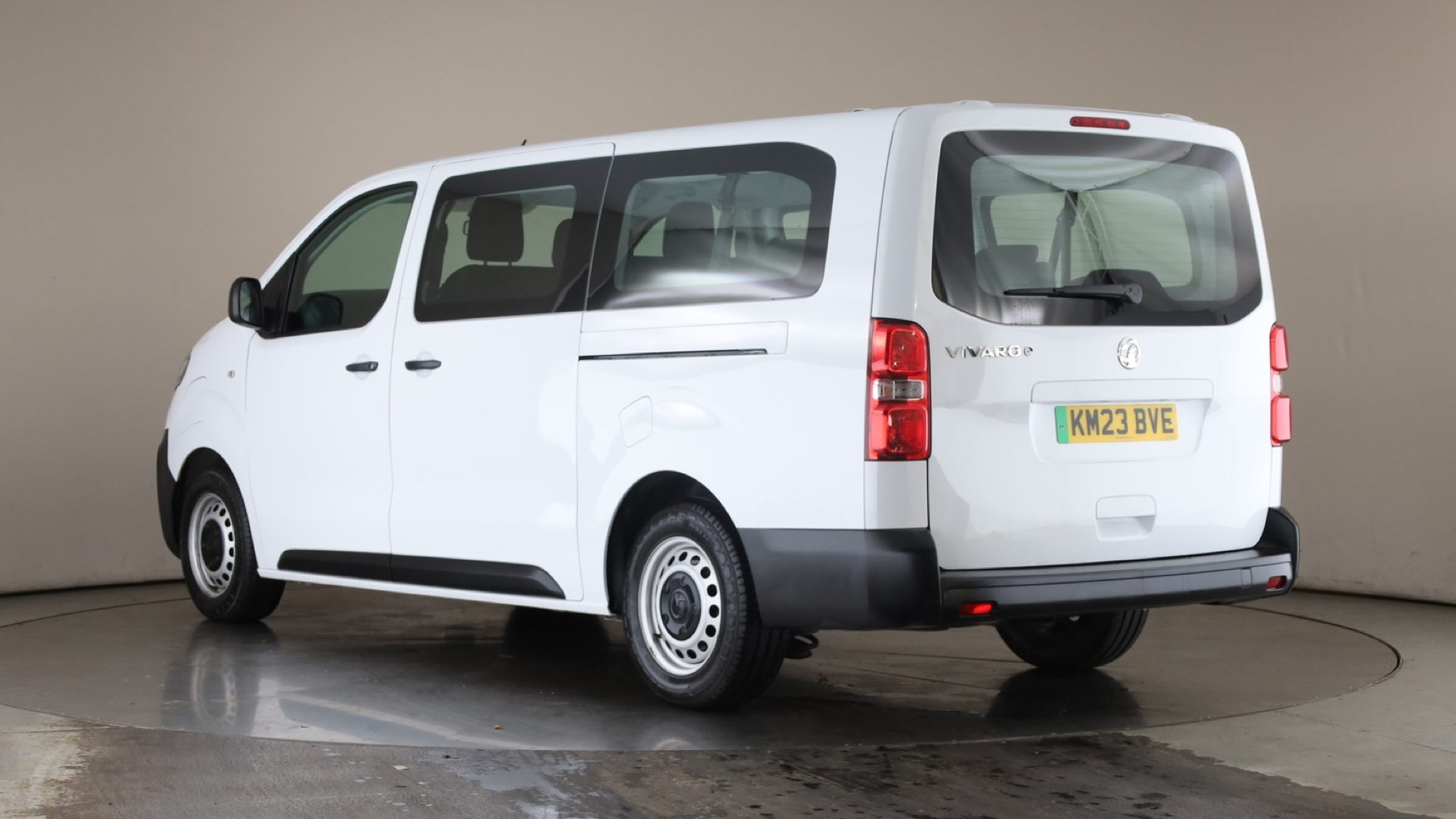 100kW Combi L 50kWh 5dr Auto