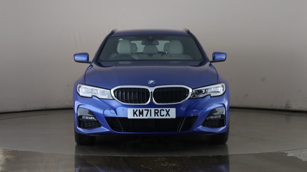 BMW 3 SERIES Image 8