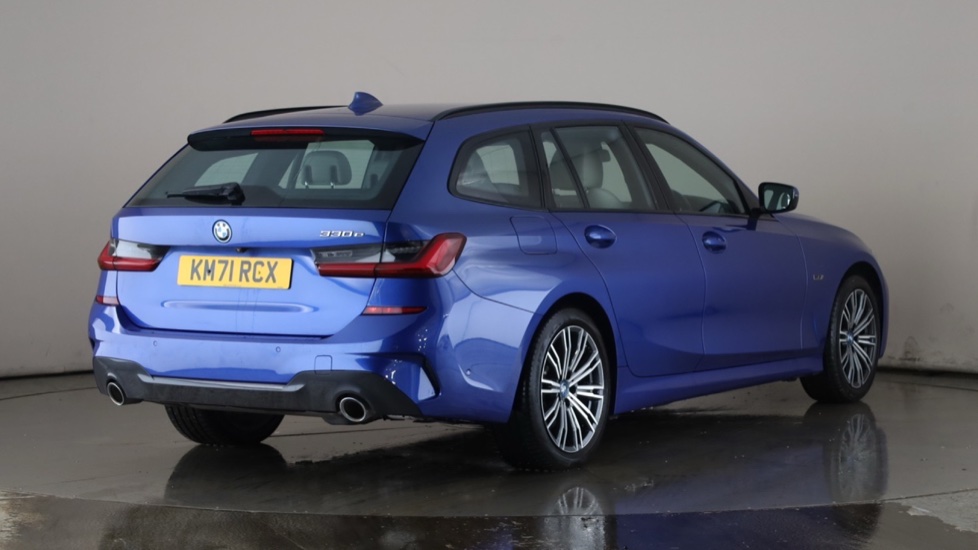 BMW 3 SERIES Image 5