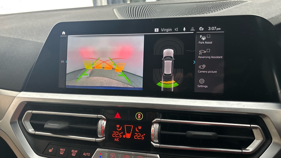 BMW 3 SERIES reverse camera