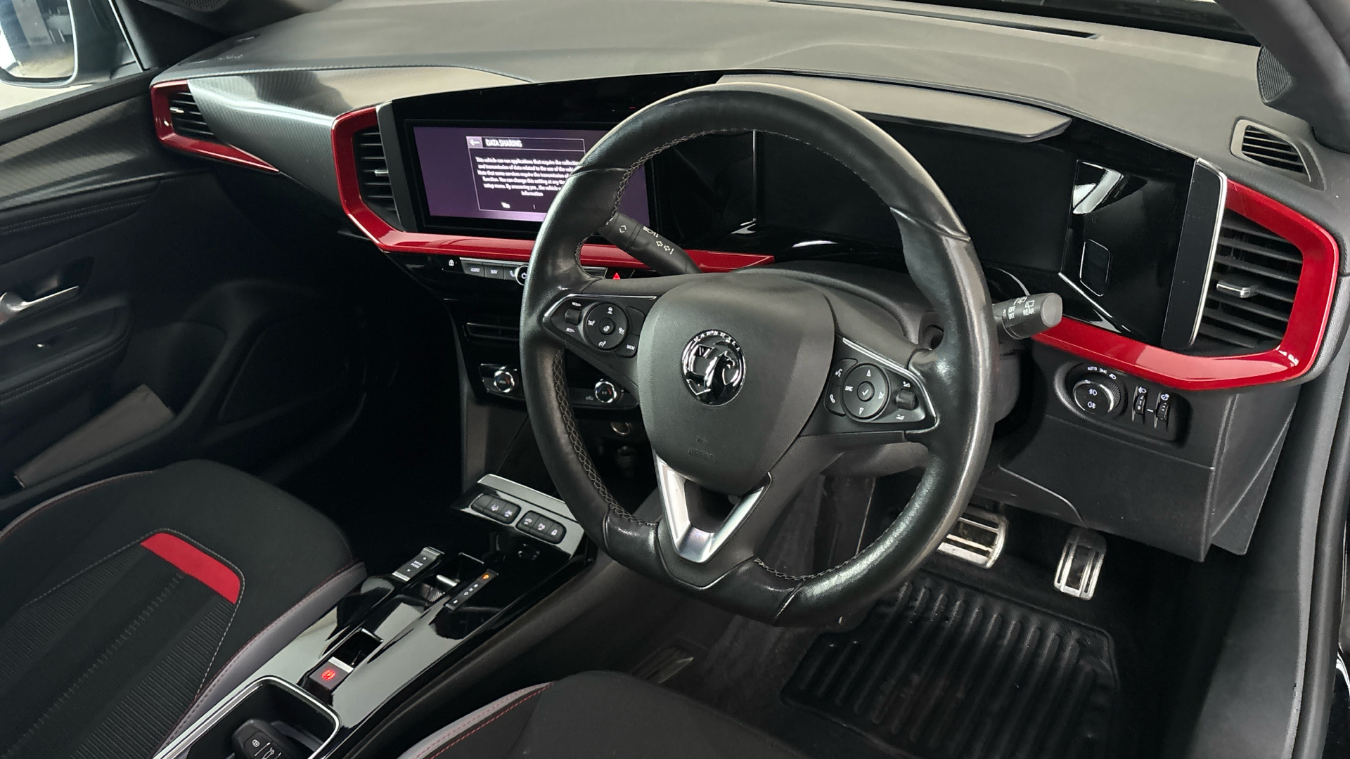 4070981 100kW SRi Premium 50kWh 5dr Auto