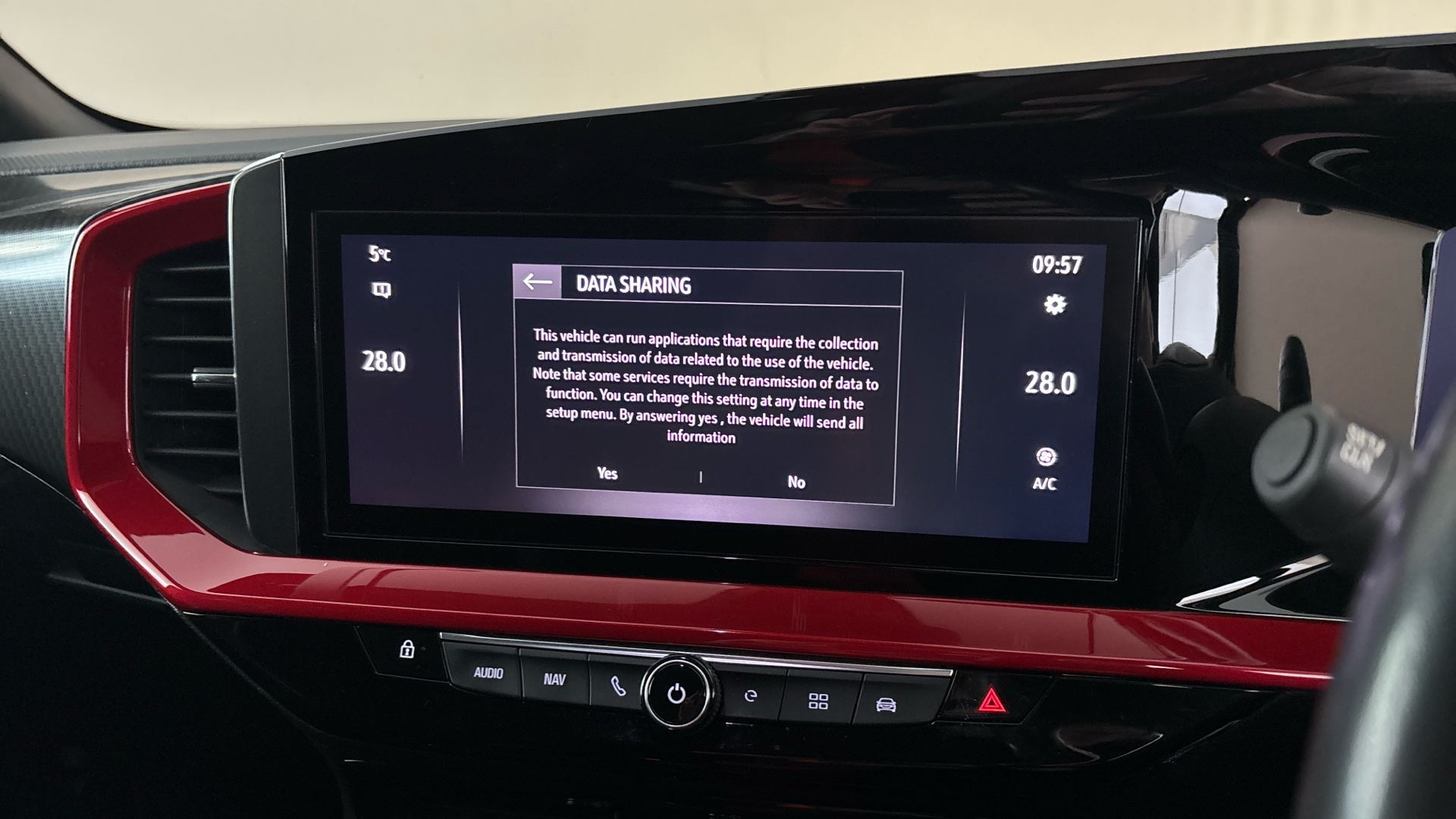 4070981 100kW SRi Premium 50kWh 5dr Auto