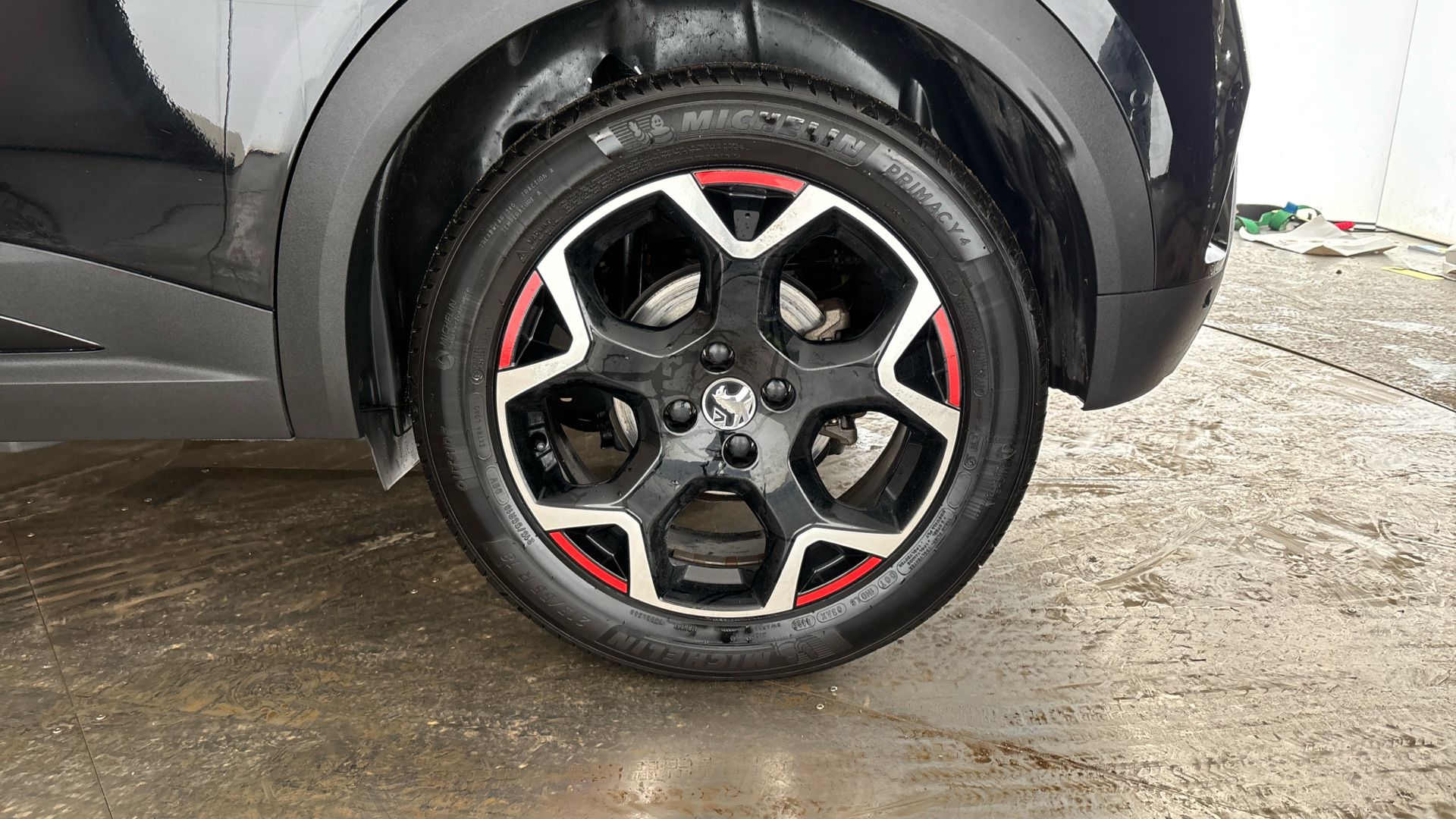 4070981 100kW SRi Premium 50kWh 5dr Auto