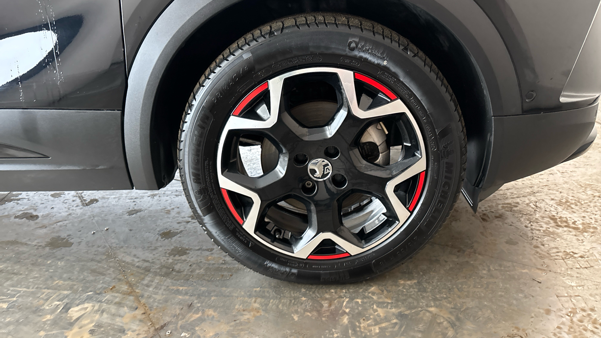 4070981 100kW SRi Premium 50kWh 5dr Auto