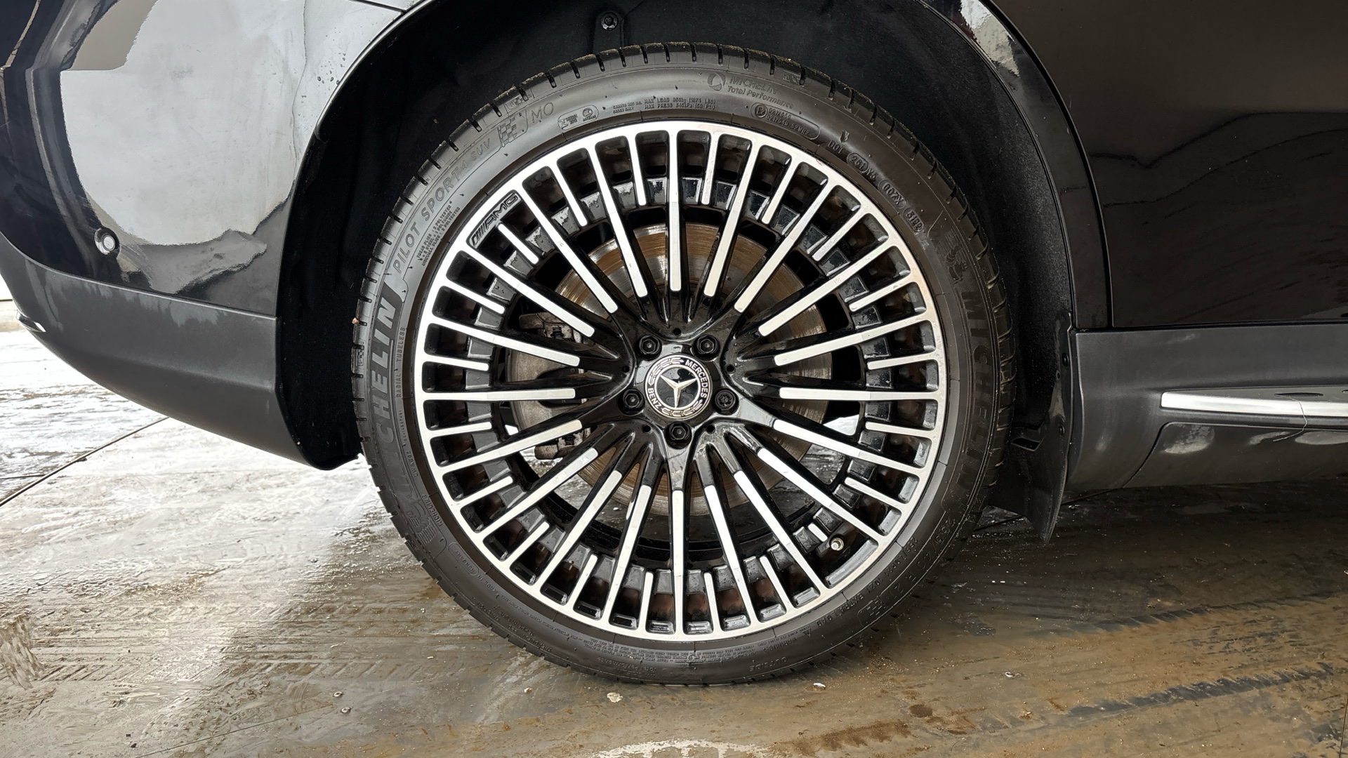 4020928 EQC 400 300kW AMG Line Premium 80kWh 5dr Auto