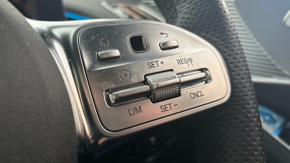 MERCEDES EQC cruise control