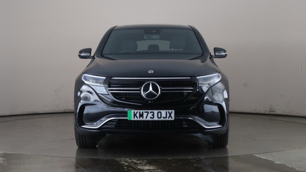 MERCEDES EQC Image 8