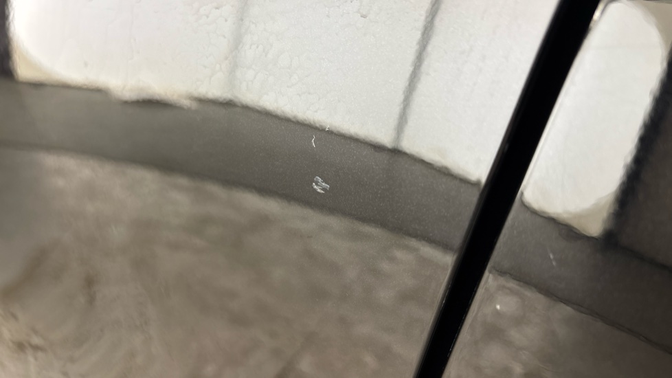 MERCEDES EQC Chips and dent