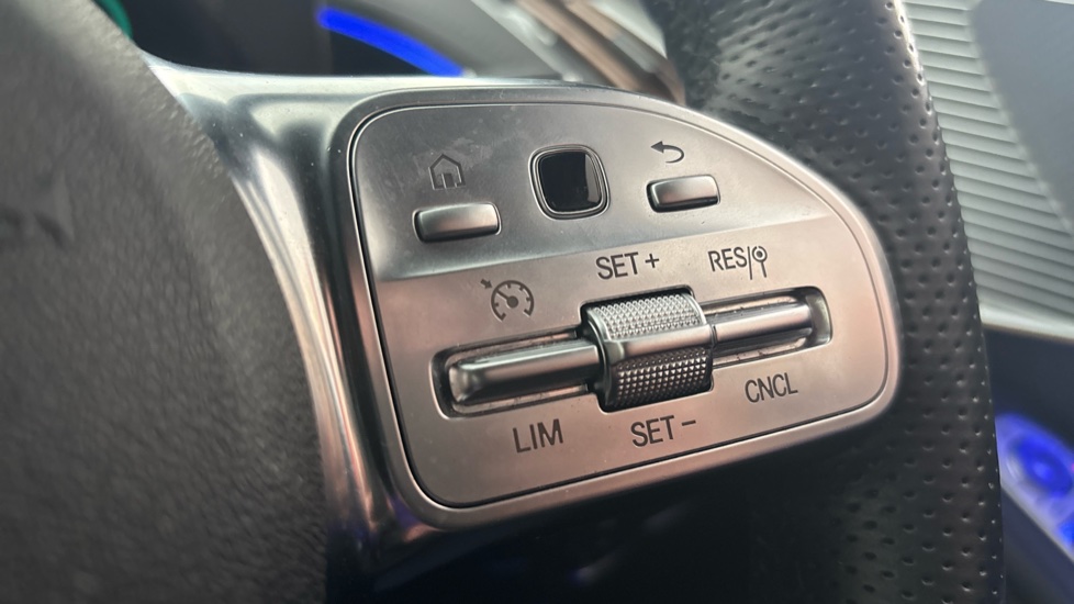 MERCEDES EQC cruise control