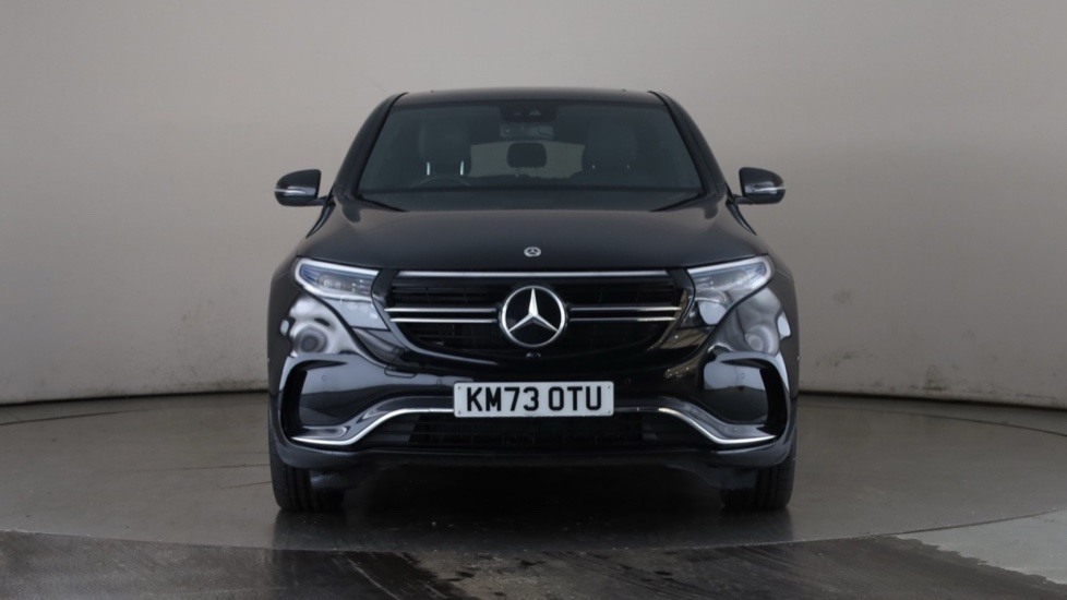 MERCEDES EQC Image 8