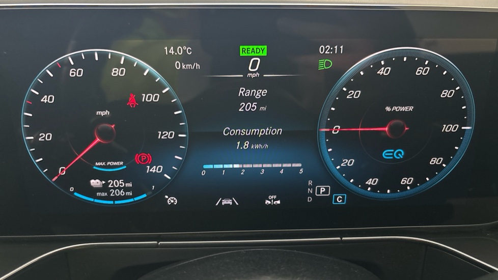MERCEDES EQC Image 13