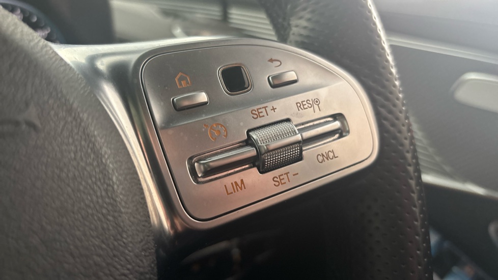MERCEDES EQC cruise control