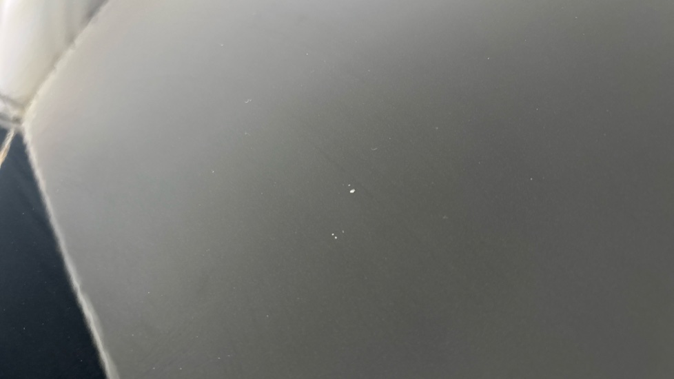 MERCEDES EQC Multiple chips