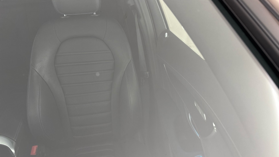 MERCEDES EQC Multiple chips