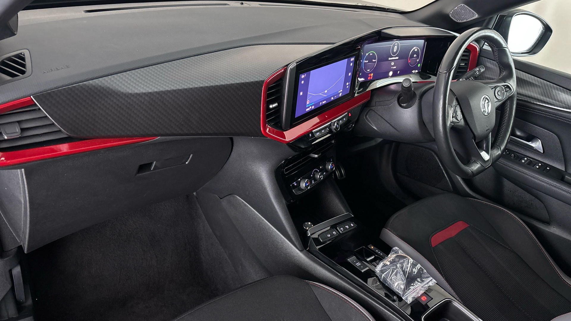 4049140 100kW SRi Nav Premium 50kWh 5dr Auto