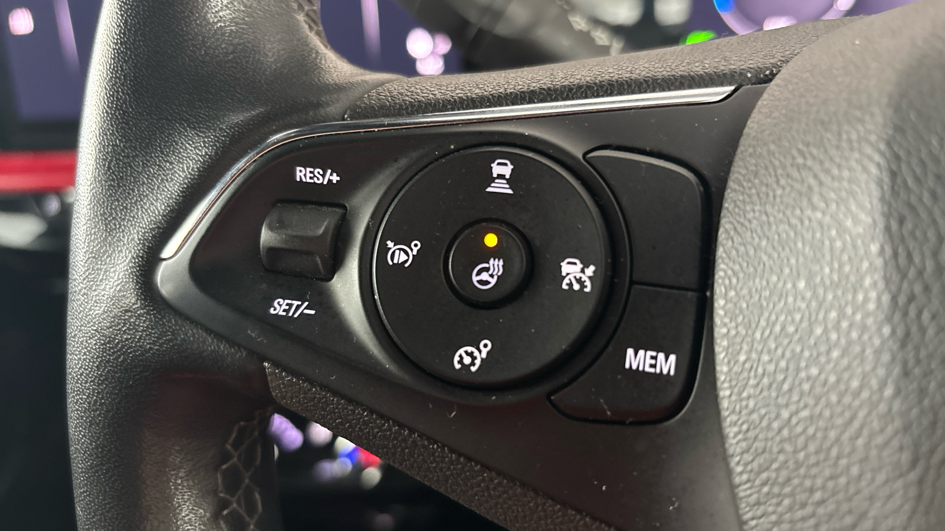 4049140 100kW SRi Nav Premium 50kWh 5dr Auto