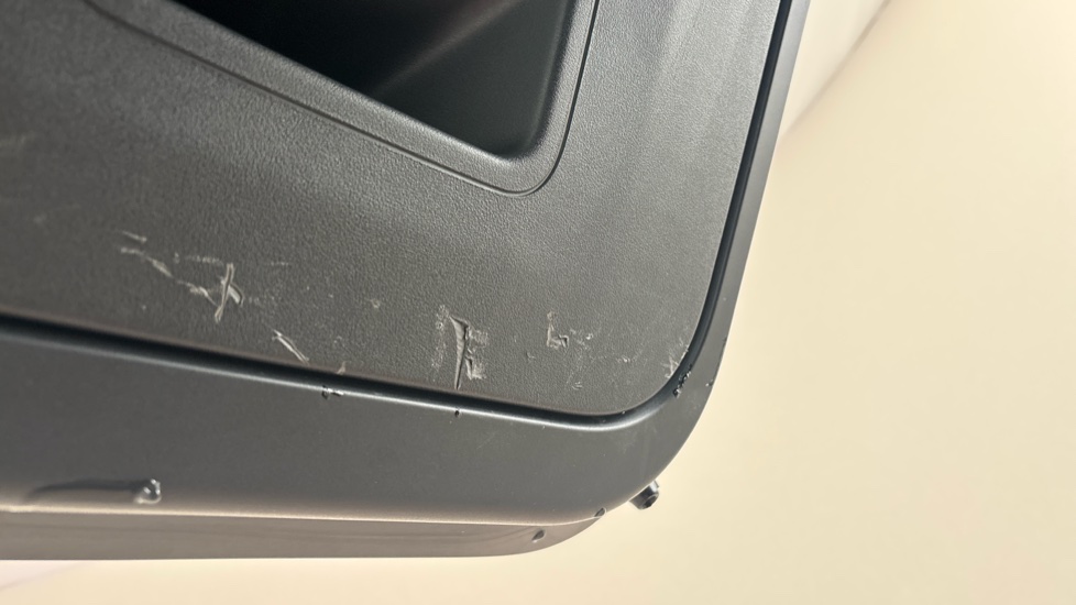 JAGUAR I-PACE Scuff