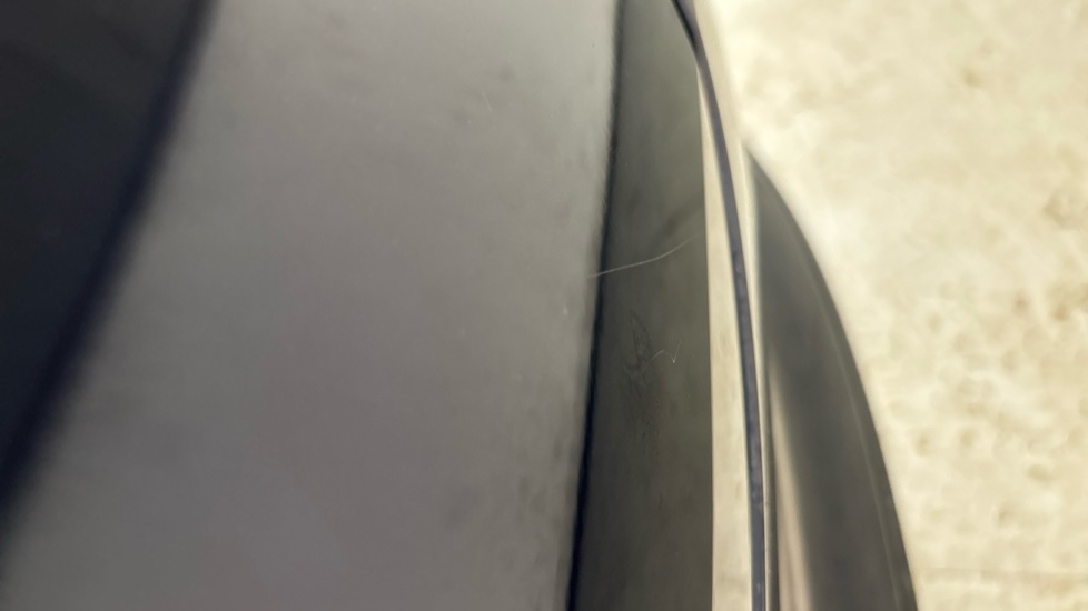 JAGUAR I-PACE Scratches