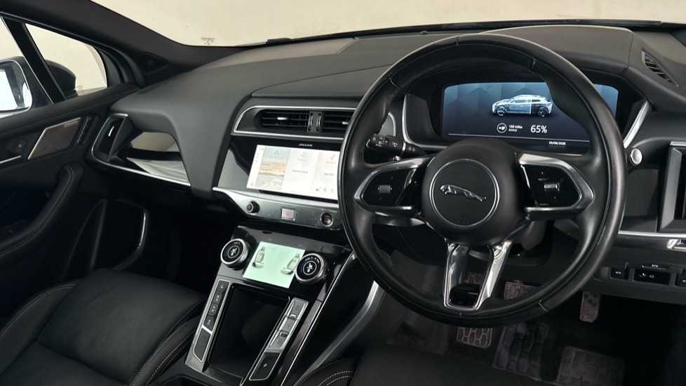 JAGUAR I-PACE Image 9