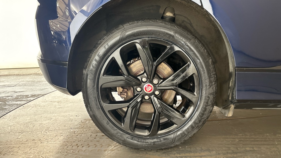 JAGUAR I-PACE Image 19