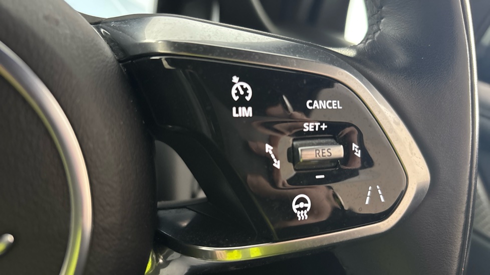 JAGUAR I-PACE cruise control