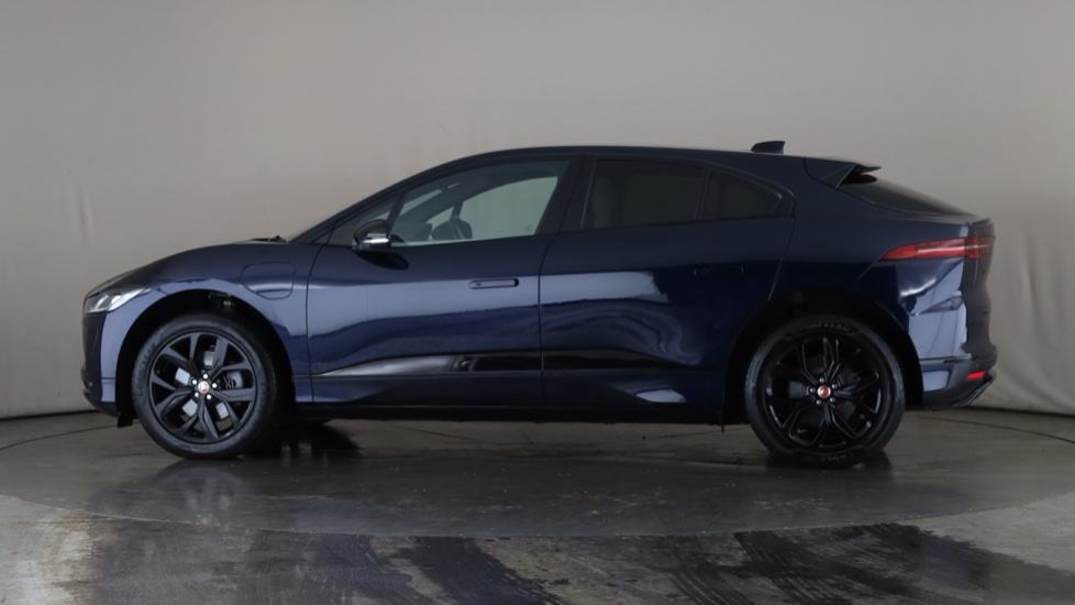 JAGUAR I-PACE Image 2