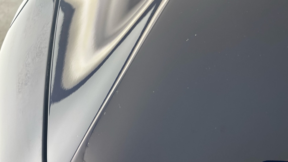 JAGUAR I-PACE Multiple chips