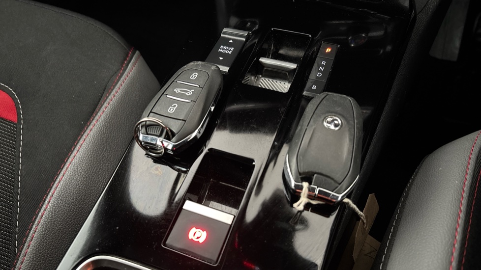 VAUXHALL MOKKA 2 keys available
