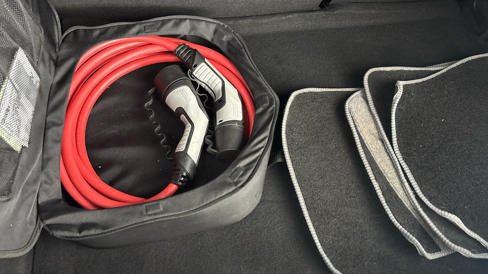 4027712 100kW SRi Nav Premium 50kWh 5dr Auto