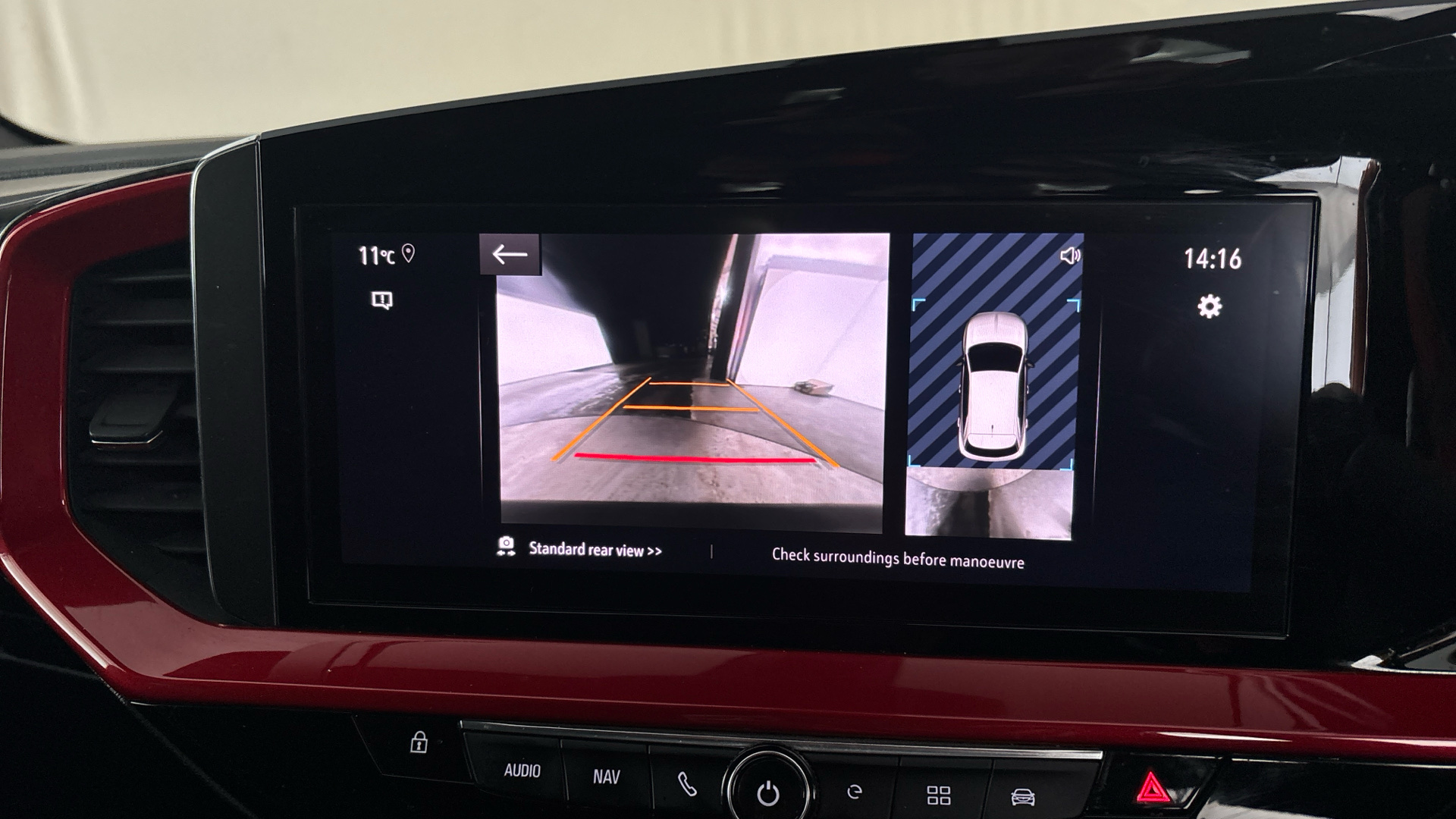 4027712 100kW SRi Nav Premium 50kWh 5dr Auto