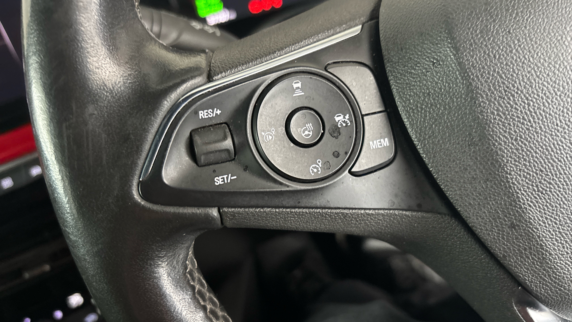 4027712 100kW SRi Nav Premium 50kWh 5dr Auto