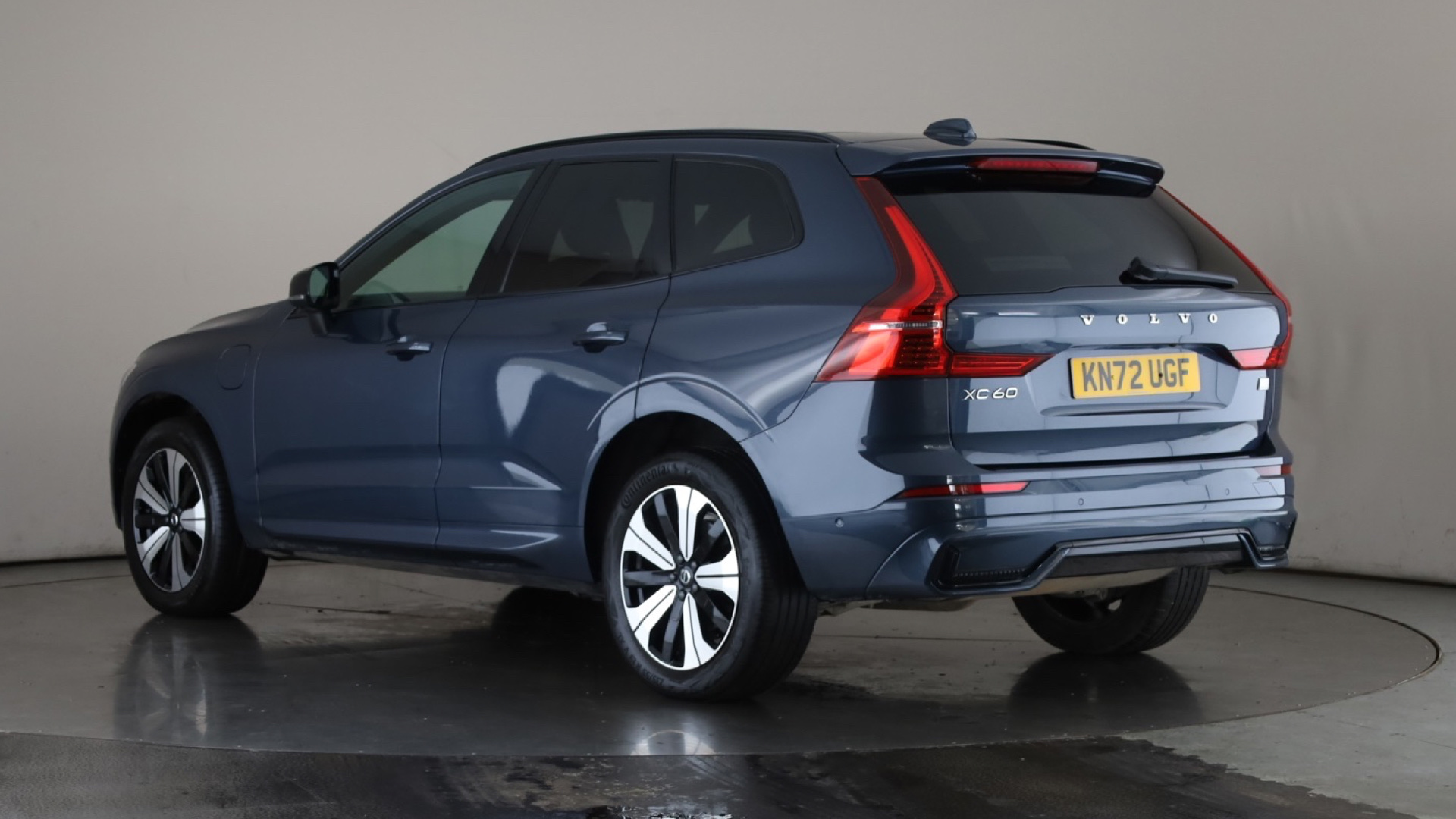 2.0 T6 [350] RC PHEV Plus Dark 5dr AWD Geartronic