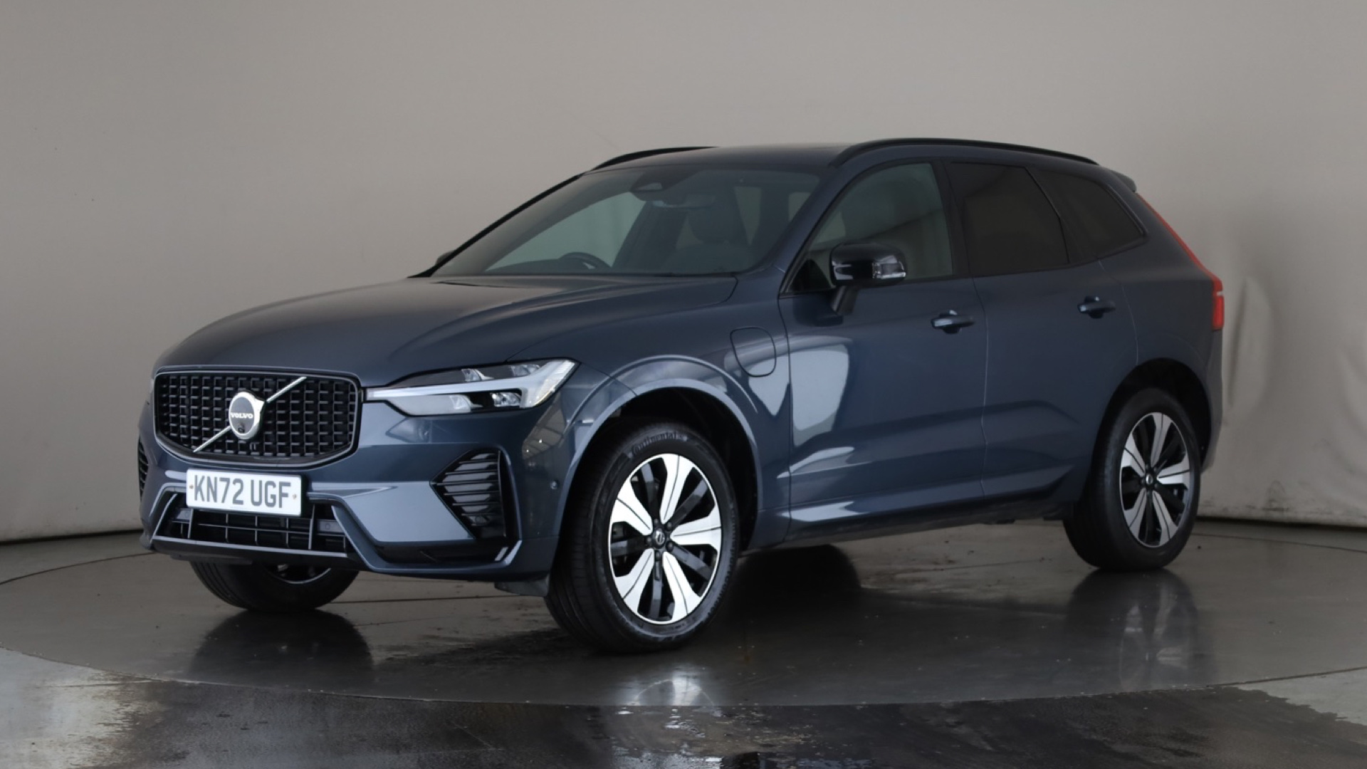 2.0 T6 [350] RC PHEV Plus Dark 5dr AWD Geartronic