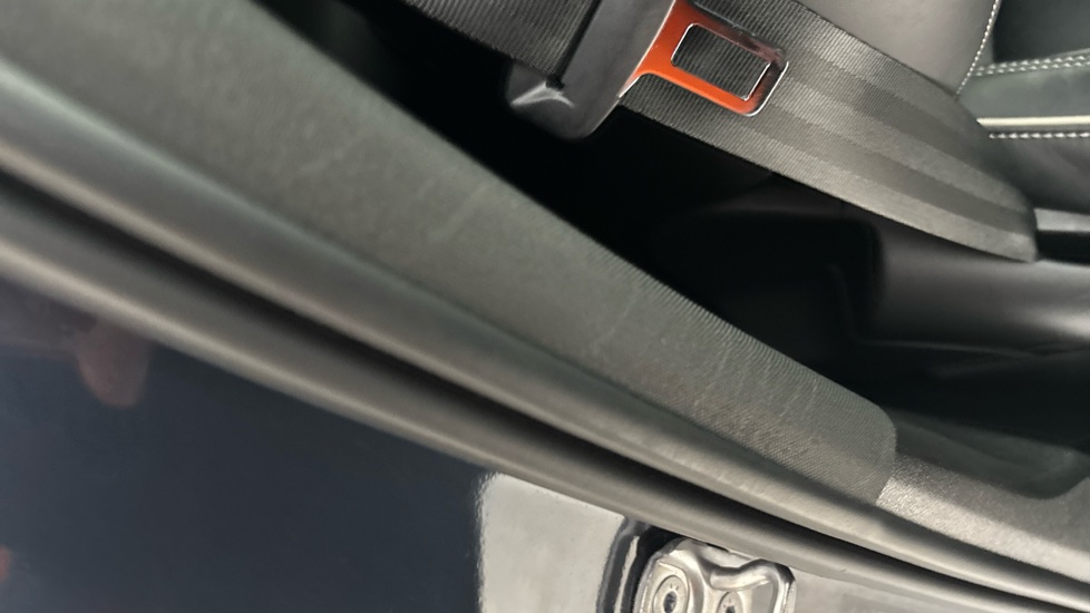 VOLVO XC60 scuff