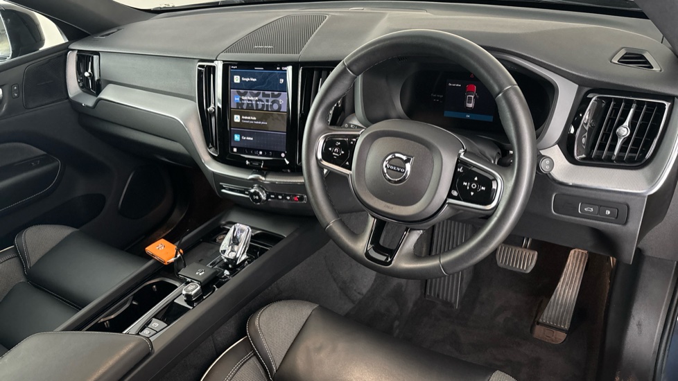 VOLVO XC60 Image 9