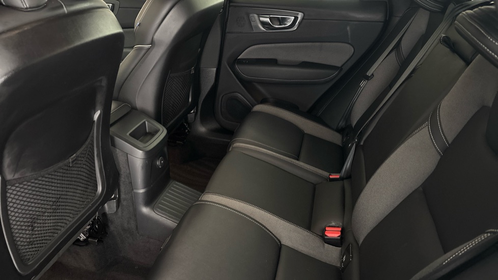 VOLVO XC60 Image 14