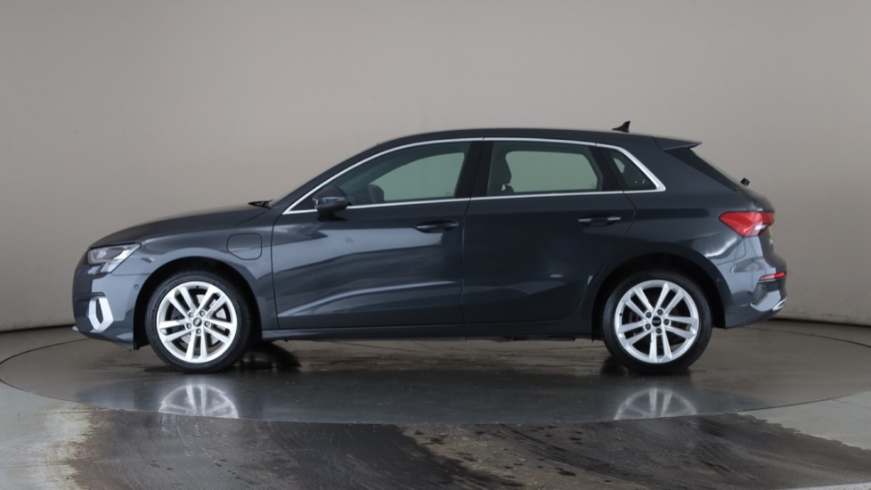 AUDI A3 Image 2