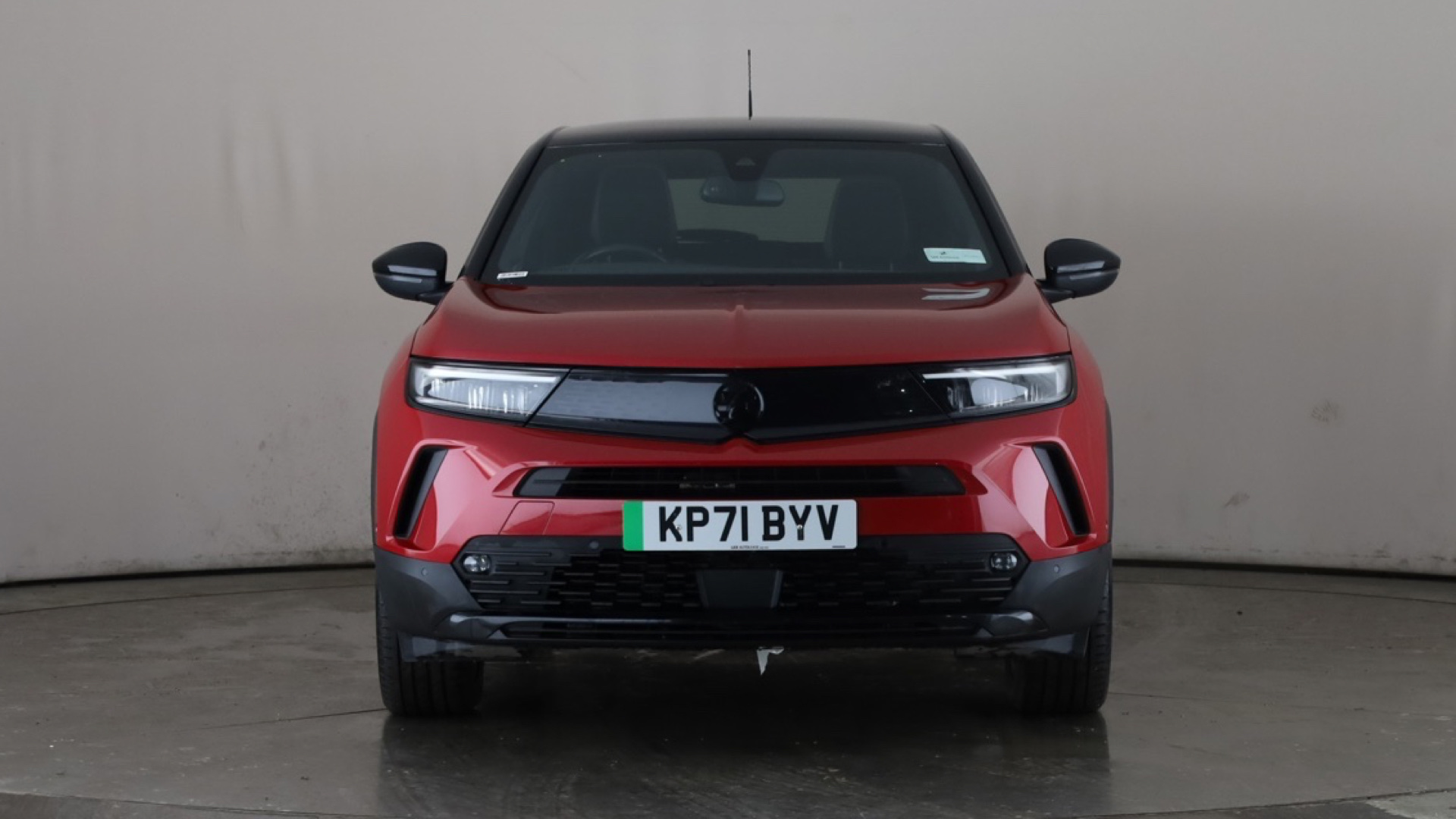 4049087 100kW SRi Nav Premium 50kWh 5dr Auto