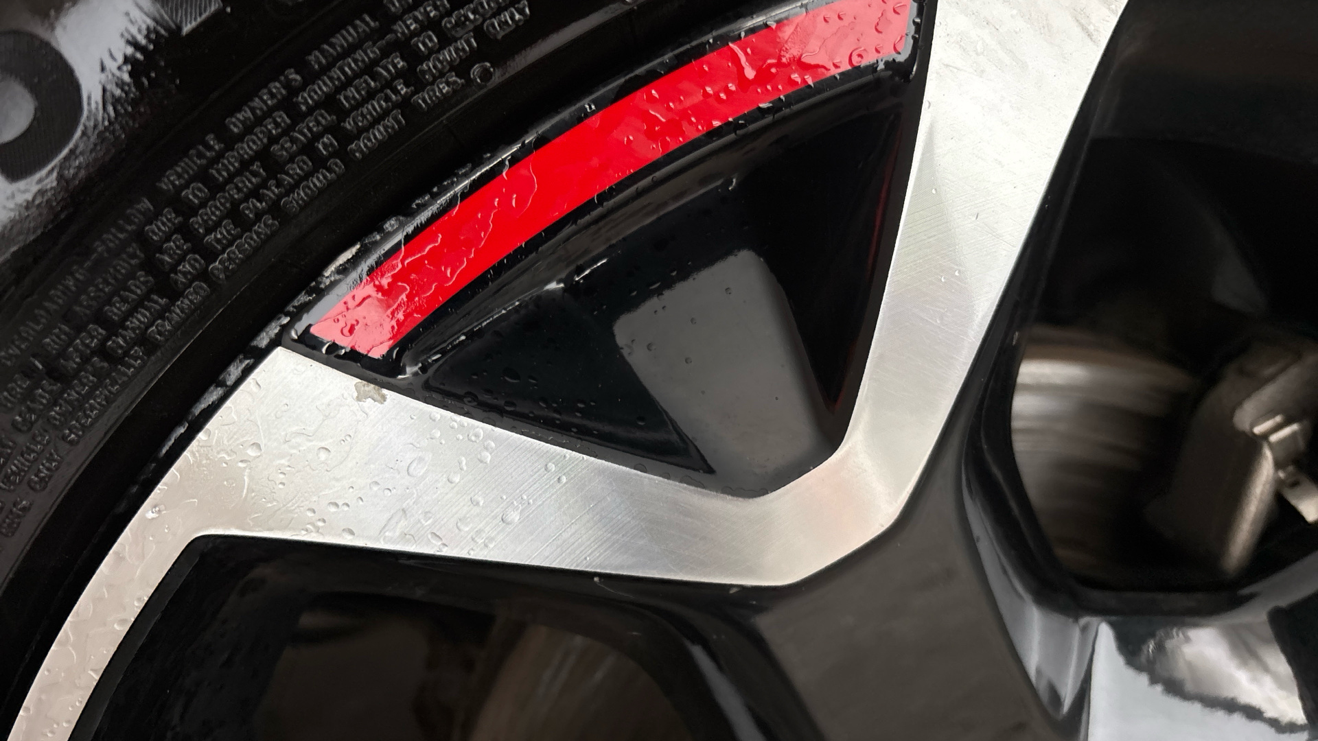 4049087 100kW SRi Nav Premium 50kWh 5dr Auto