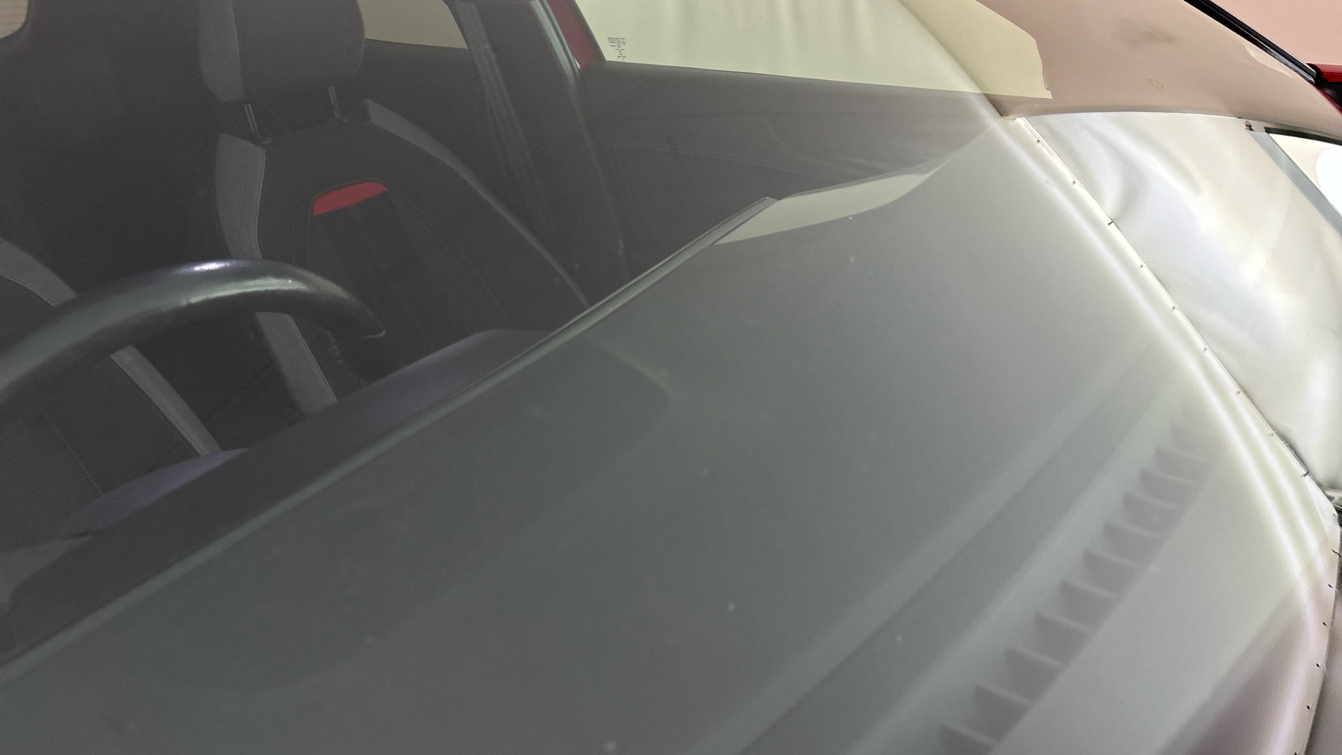 4049087 100kW SRi Nav Premium 50kWh 5dr Auto