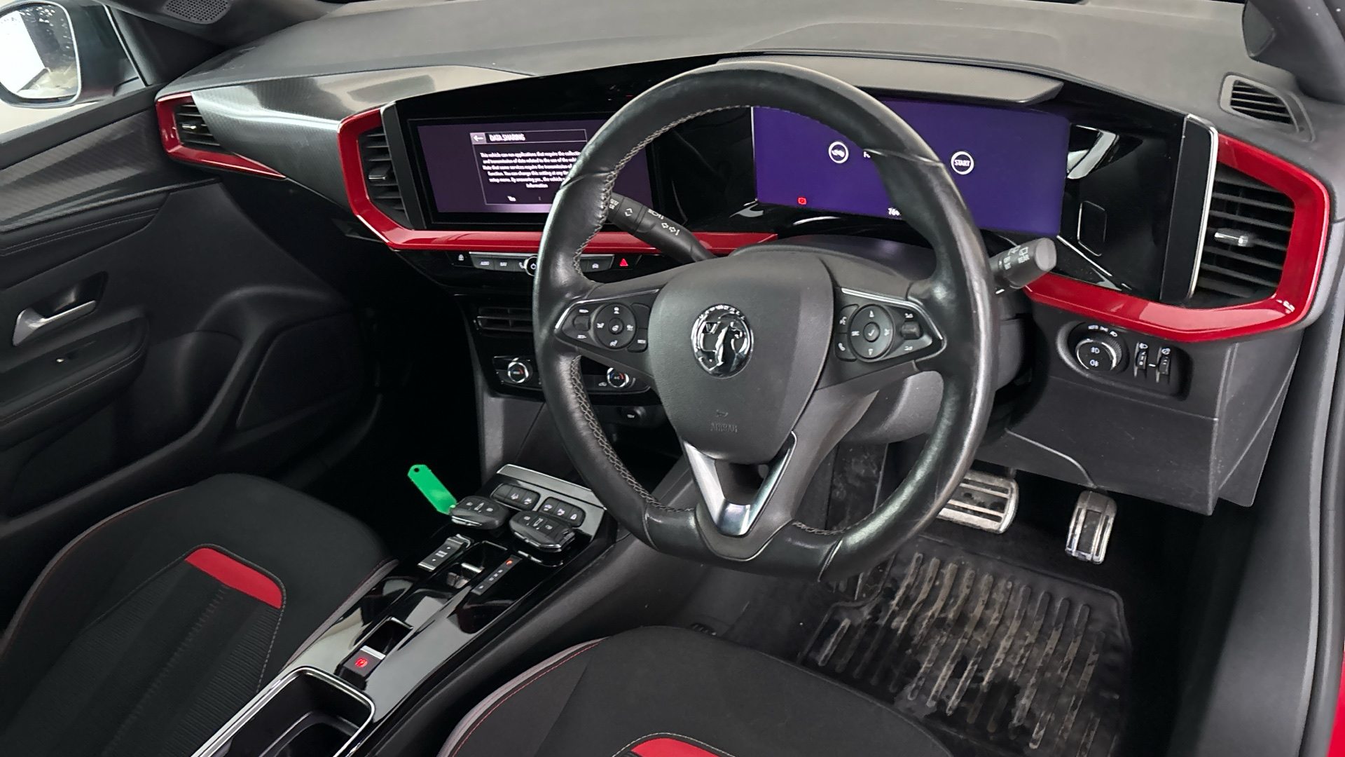 4049087 100kW SRi Nav Premium 50kWh 5dr Auto