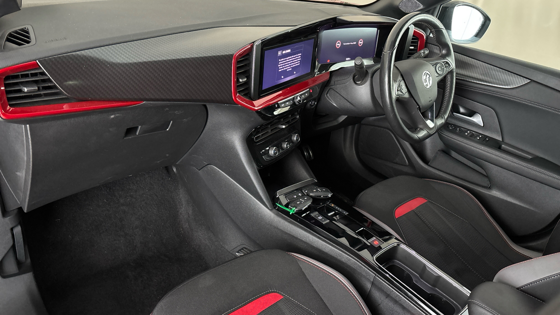 4049087 100kW SRi Nav Premium 50kWh 5dr Auto