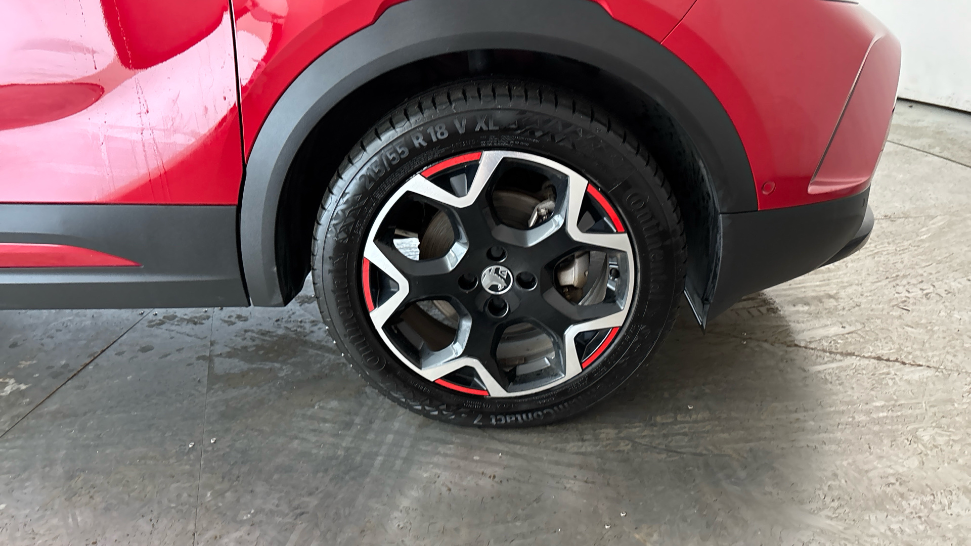 4049087 100kW SRi Nav Premium 50kWh 5dr Auto