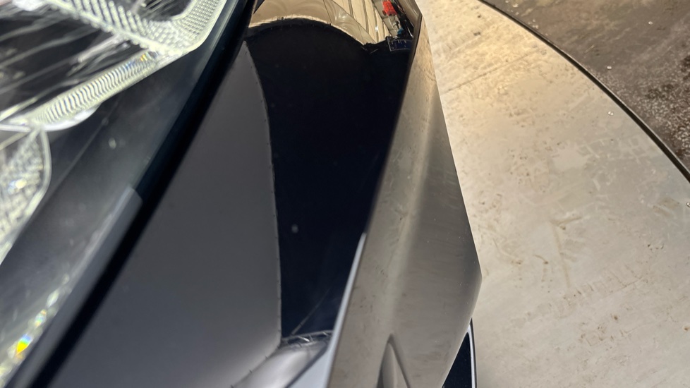 BMW iX3 chips