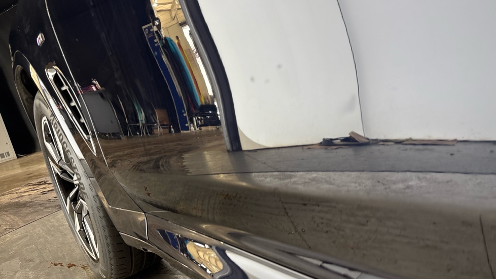BMW iX3 chips