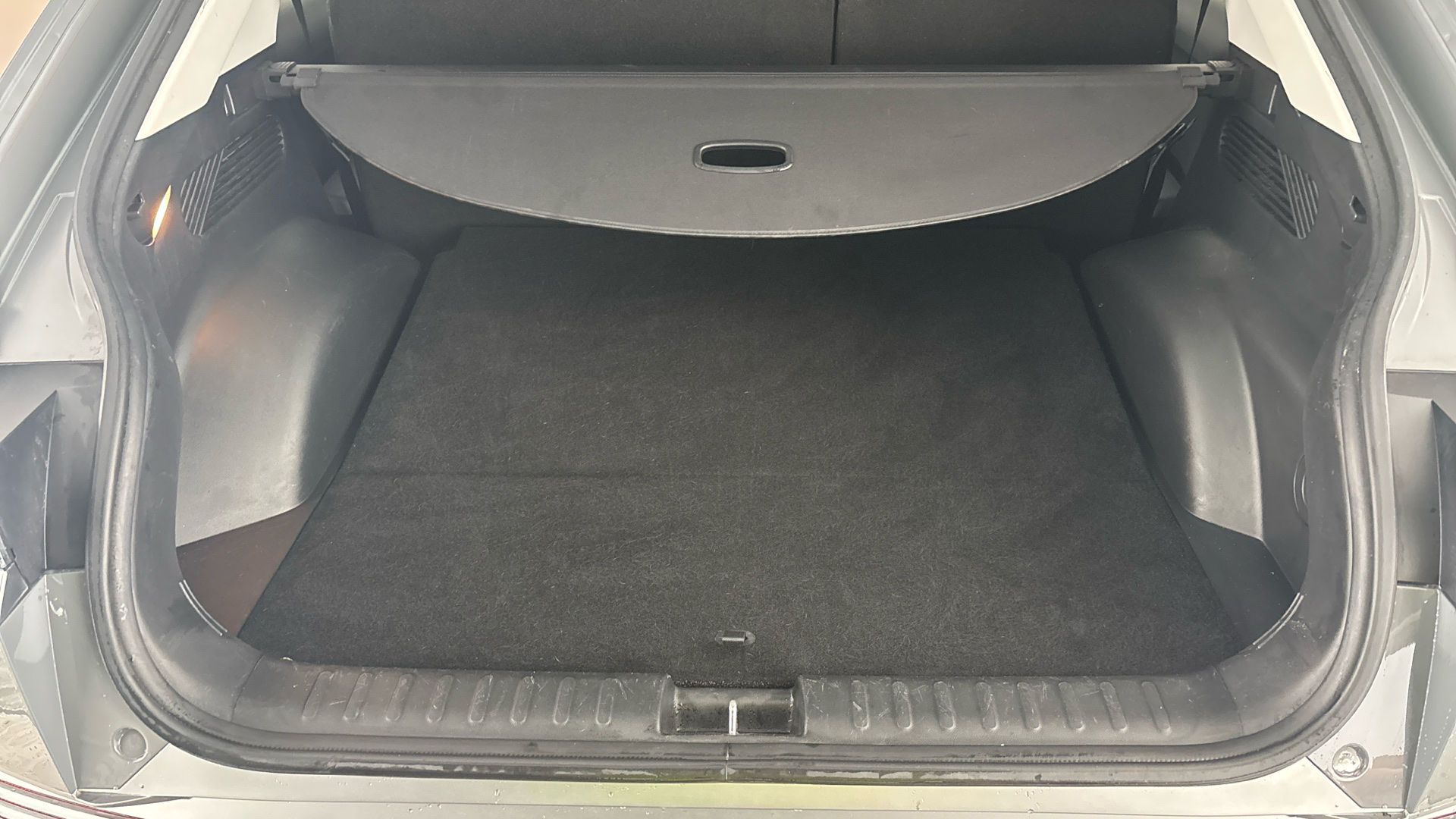 4020656 160kW Premium 73 kWh 5dr Auto