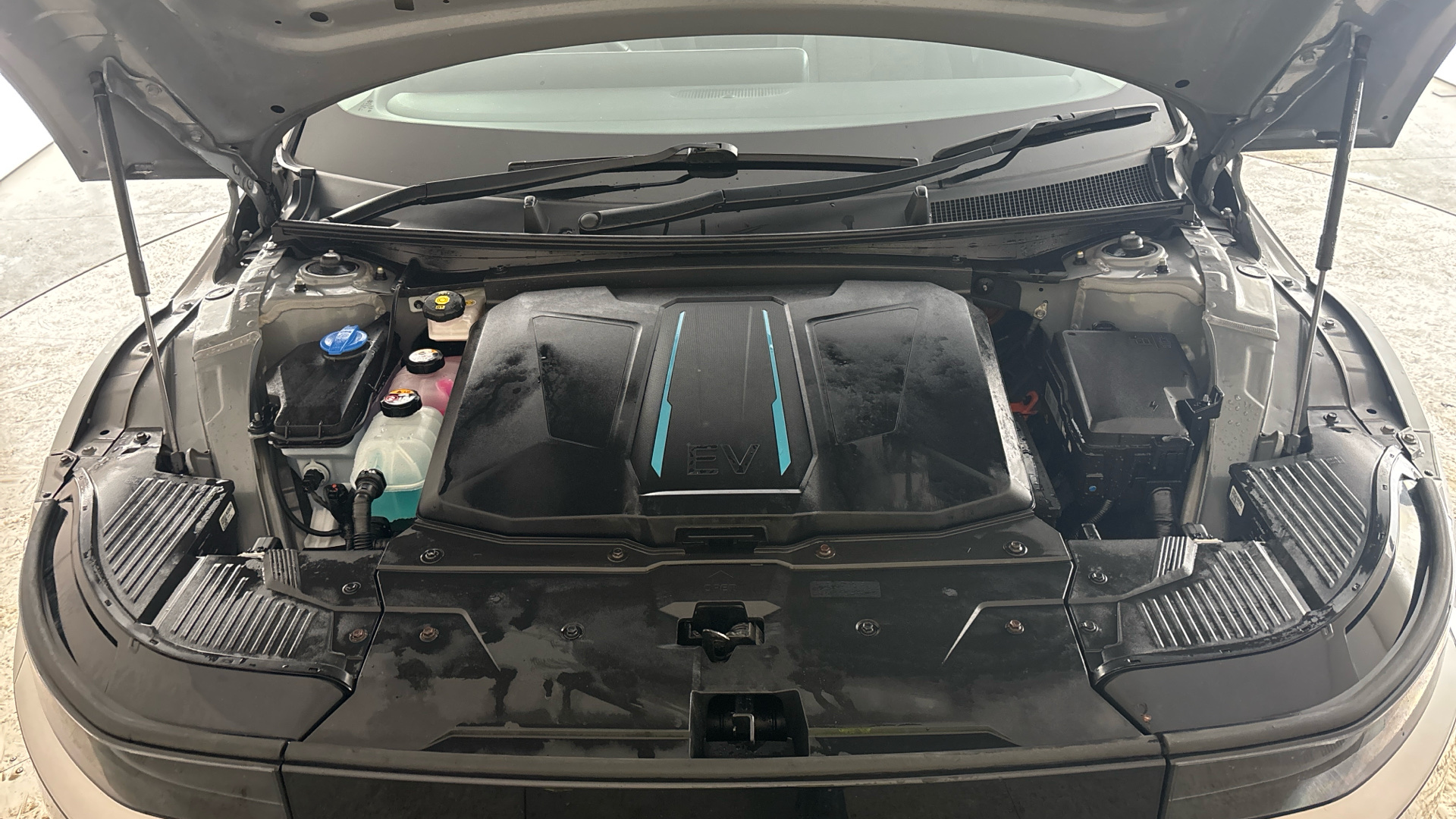 4020656 160kW Premium 73 kWh 5dr Auto