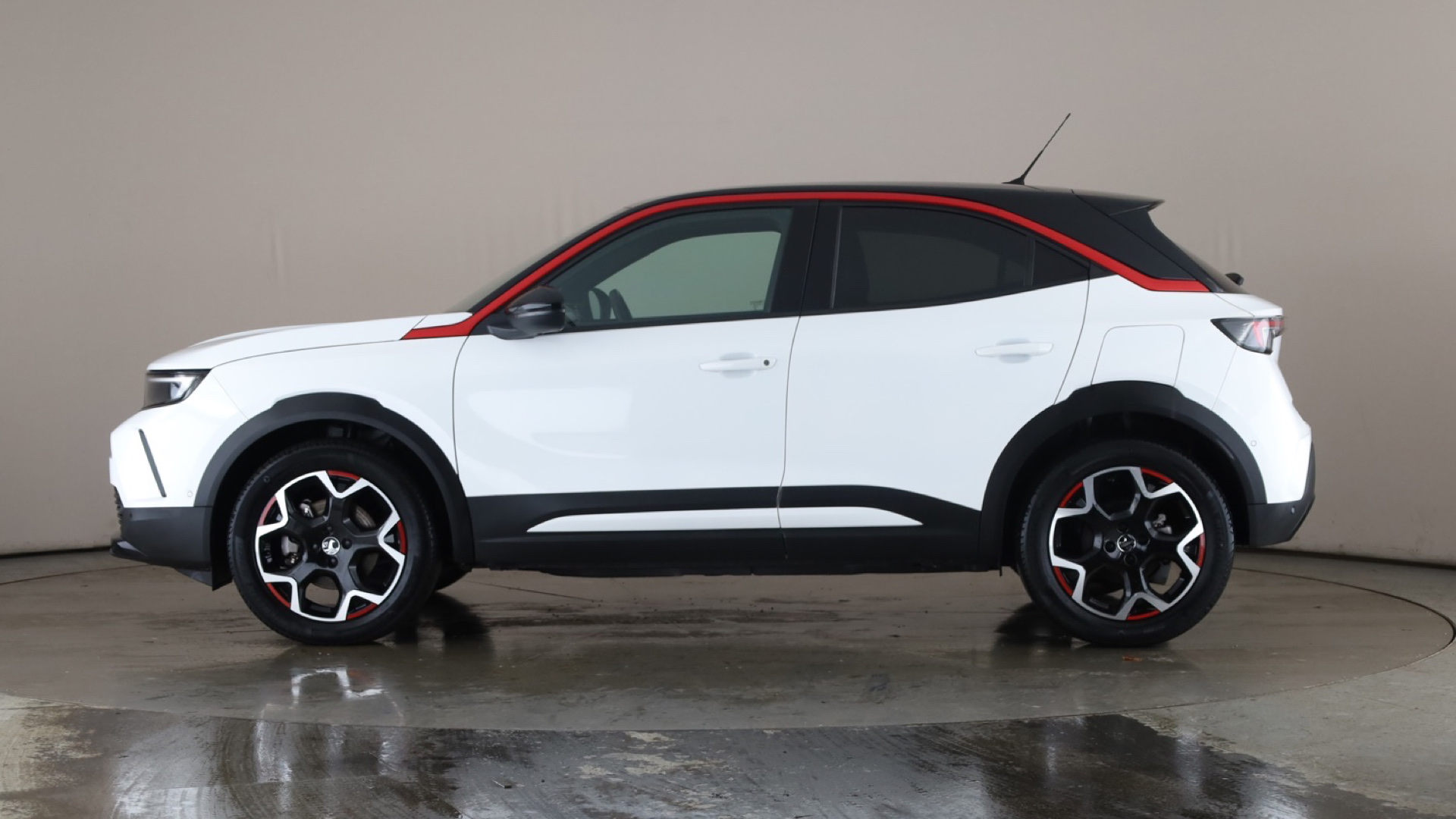 4020808 100kW SRi Premium 50kWh 5dr Auto